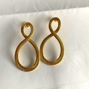 Infinity earrings